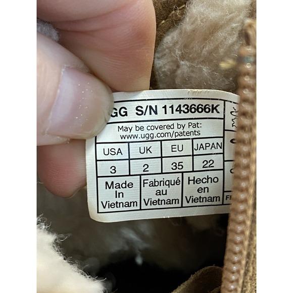 Ugg Kids Winter Boots Size 3 Waterproof Ashton Addie Unisex Leather Warm Wool - Picture 9 of 13